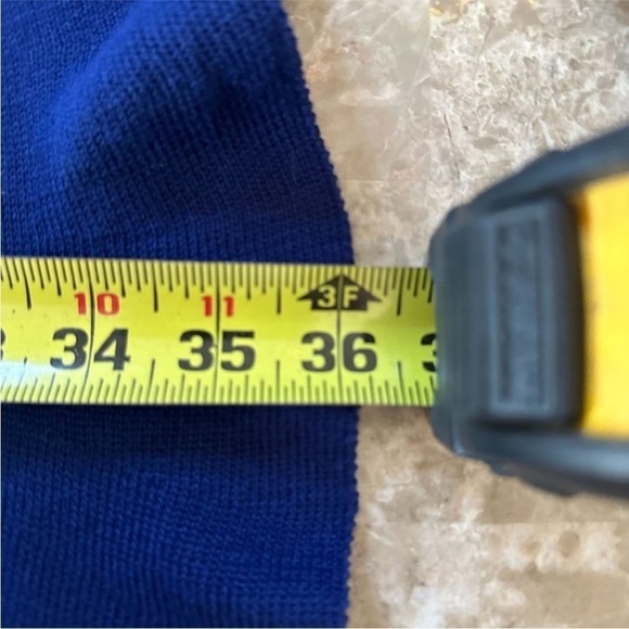 PASHMINA soft ruffle cape open front
Blue Y2K cobalt blue SIZE LARGE EUC - Picture 3 of 9